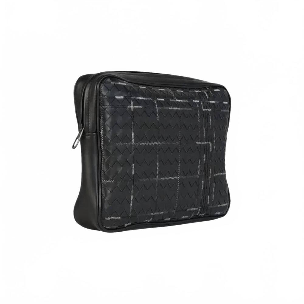 NEW BOTTEGA VENETA men's metropolis leather wash bag in black